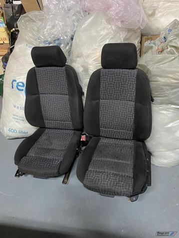 Bmw E36 sportstoelen stoelen coupe cabrio compact M3 3-serie beschikbaar voor biedingen