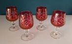 Vier rode vintage kristallen glaasjes, Antiek en Kunst, Antiek | Glas en Kristal, Ophalen of Verzenden