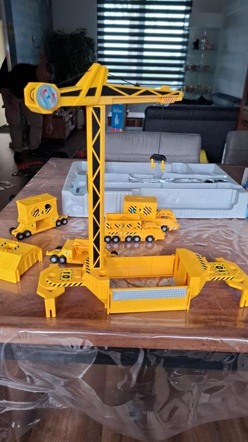 Hotwheel set bouwspeelplaats, Kinderen en Baby's, Speelgoed | Speelgoedvoertuigen, Zo goed als nieuw, Ophalen of Verzenden