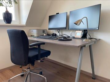 Ikea galant bureau beschikbaar voor biedingen