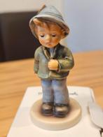 Goebel Hummel Jongen met hoed # 1053, Ophalen of Verzenden