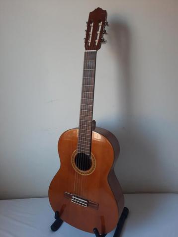 Yamaha CG-111 C klassieke gitaar Massief bovenblad Nwe hoes beschikbaar voor biedingen
