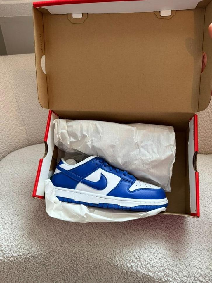 Nike Dunk Low SP 'Kentucky', Kleding | Heren, Schoenen, Nieuw, Sneakers of Gympen, Blauw, Ophalen of Verzenden