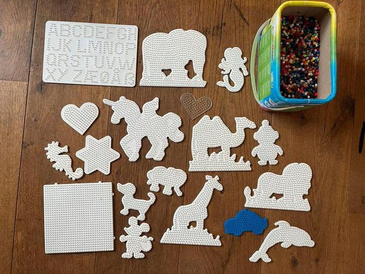 Hama strijkkralen veel leuke figuren! Graag ophalen, Hobby en Vrije tijd, Knutselen, Materiaal, Ophalen