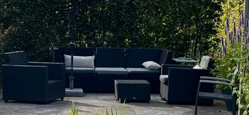 Lounge set en terrastegels en waaltjes incl terrasbanden beschikbaar voor biedingen