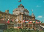 AK Scheveningen Kurhaus hotel Renault VW Citroen vlaggen, Ophalen of Verzenden, 1960 tot 1980, Ongelopen, Zuid-Holland