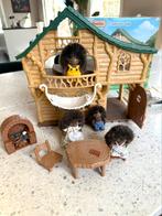 Sylvanian families lakeside lodge boomhut huis incl fam egel, Ophalen of Verzenden, Zo goed als nieuw