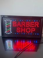 LED verlichting knipperend reclamebord Barber Shop kapper, Ophalen of Verzenden, Zo goed als nieuw, Neon space age reclame