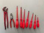 Set van gebruikte schroevendraaiers en tangen, Doe-het-zelf en Verbouw, Gereedschap | Handgereedschap, Ophalen of Verzenden, Gebruikt