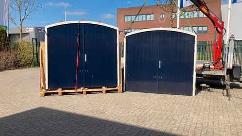 Dubbele deuren | garage deuren | hardhout | met kozijn, Doe-het-zelf en Verbouw, Kozijnen en Schuifpuien, Deurkozijn, Hout, 225 cm of meer