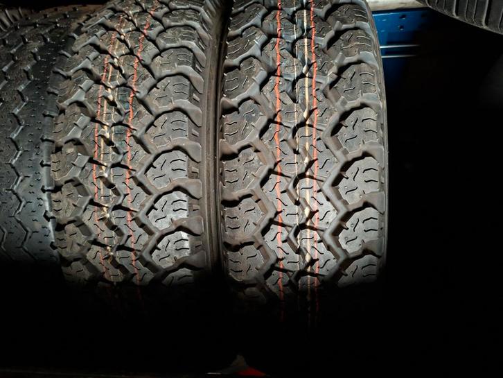 Partij 4x4 SUV banden, zéér geschikt voor export!, Auto-onderdelen, Banden en Velgen, Band(en), Ophalen