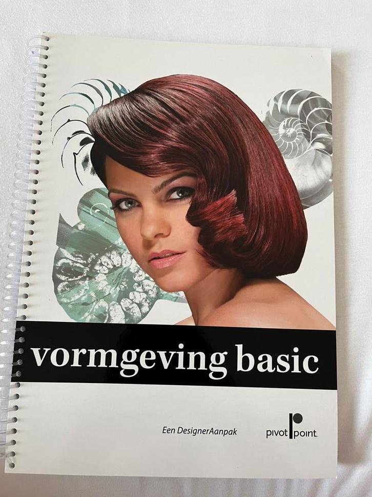 Boek: vormgeving basic kappersbak Pivot point 9781937964177, Hobby en Vrije tijd, Cursusmateriaal, Nieuw, Persoonlijke verzorging