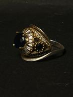 Zilveren ring met saffier, 18 tot 19, Ophalen of Verzenden, Zo goed als nieuw, Met edelsteen