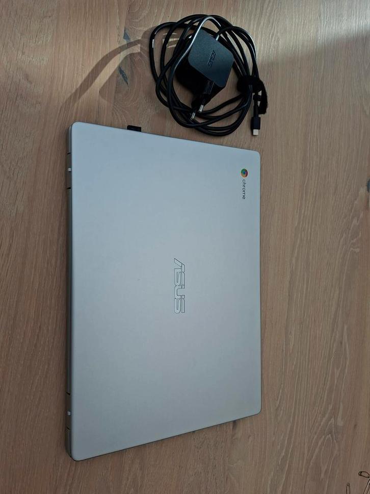 ASUS Chromebook C423NA  Z.G.A.N., Computers en Software, Chromebooks, Zo goed als nieuw, 14 inch, 4 GB of minder, 64 GB, Qwerty