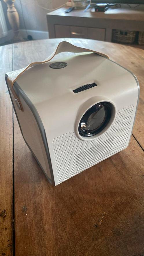 Beamer / Led projector, Audio, Tv en Foto, Beamers, Nieuw, Ophalen of Verzenden