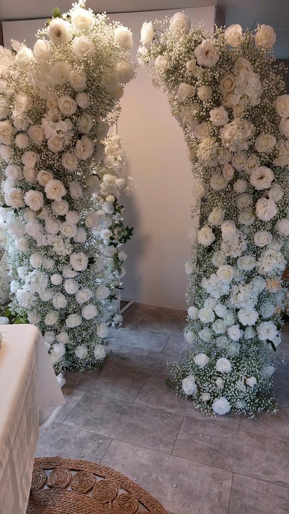 Gipskruid staanders voor decoratie, Hobby en Vrije tijd, Feestartikelen | Verhuur, Geboorte of Huwelijk, Ophalen