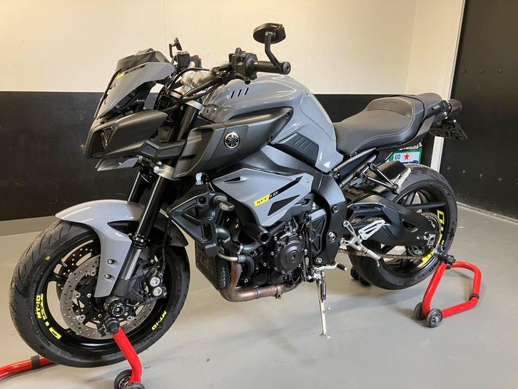 Yamaha mt10 akra rizoma full hyper naked cp4 decat mt-10 r1, Motoren, Motoren | Yamaha, Particulier, Naked bike, Ophalen