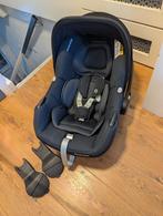 Maxi-Cosi Cabriofix i-Size baby Car Seat - Black, Ophalen, Autogordel of Isofix, Gebruikt, Zijbescherming