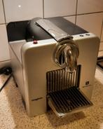 Nespresso Magimix M220, Ophalen, Gebruikt, Espresso apparaat, Koffiepads en cups