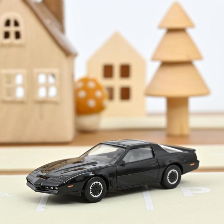 29235: Pontiac Firebird - KITT Knightrider - 1985 - Norev, Hobby en Vrije tijd, Modelauto's | 1:43, Nieuw, Auto, Norev, Ophalen of Verzenden