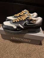 Nike air max 1 .swoosh low poly 007, Ophalen of Verzenden, Nieuw, Overige kleuren