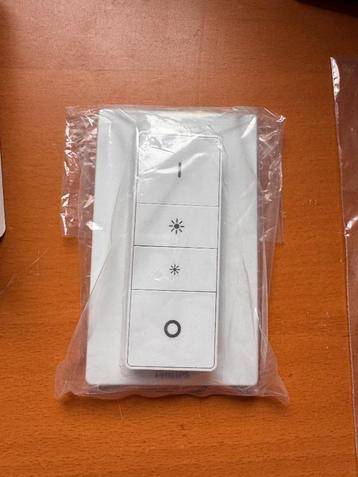Philips Hue Dimmer Switch (v1) beschikbaar voor biedingen