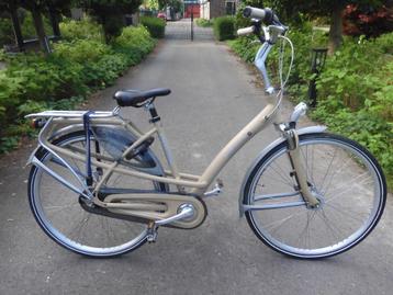 Mooie 28" Batavus Mambo 7  met 7 versnellingen 49 frame beschikbaar voor biedingen