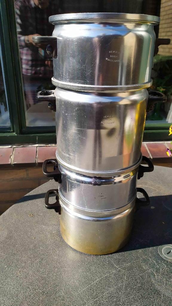 Set Vintage stapelpannen, Huis en Inrichting, Keuken | Servies, Gebruikt, Overige typen, Overige stijlen, Overige materialen, Ophalen of Verzenden