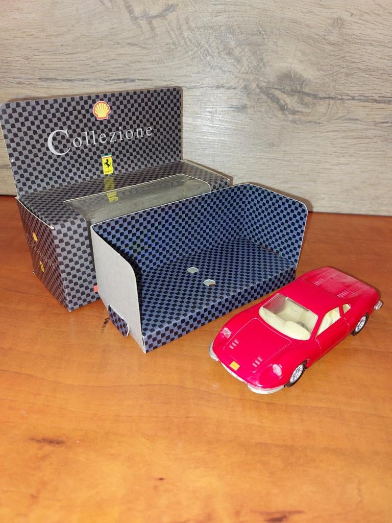 14 FERRARI ' S, Hobby en Vrije tijd, Modelauto's | Overige schalen, Zo goed als nieuw, Auto, Ophalen of Verzenden