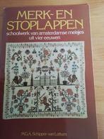 boekje over stoplappen van M.G.A. Schipper van Lottum, Ophalen of Verzenden, Zo goed als nieuw, Handborduren, Patroon