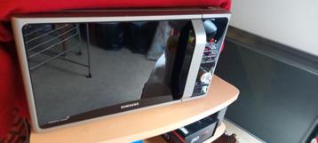 Samsung Magnetron - Zo Goed Als Nieuw! beschikbaar voor biedingen