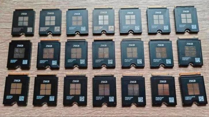 20x Microsoft Surface m.2 2230 SSD 256GB PCIe + hitteschild, Computers en Software, Harde schijven, Nieuw, Laptop, Ophalen of Verzenden