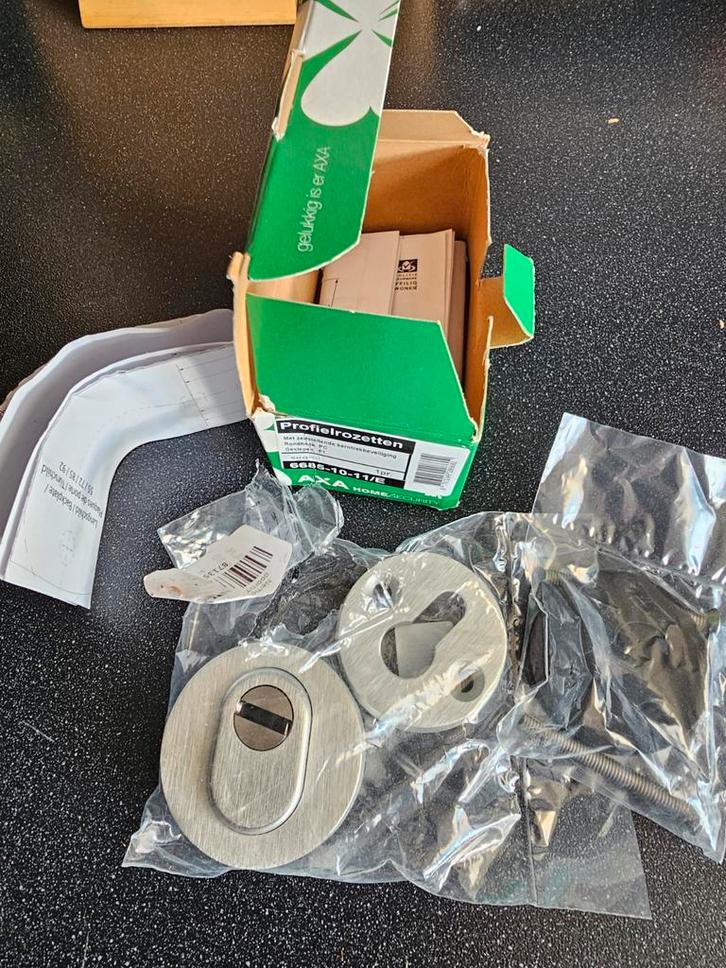 AKA Home Profielrozetten - Nieuw in Verpakking, Doe-het-zelf en Verbouw, Hang- en Sluitwerk, Nieuw, Slot, Rvs, Ophalen of Verzenden