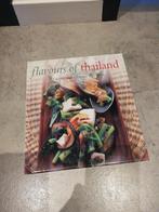Flavours of Thailand, 70 authentieke recepten, Boeken, Kookboeken, Tapas, Hapjes en Dim Sum, Ophalen of Verzenden, Zo goed als nieuw