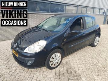 Renault Clio 1.4 16V 2008 Zwart AIRCO IJSKOUD, ELEK.RAMEN beschikbaar voor biedingen