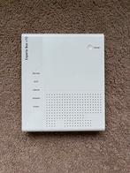 Experia Box v10, Ophalen of Verzenden, Zo goed als nieuw, Router met modem, Experia box