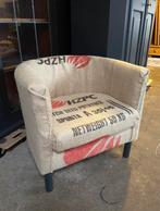 Nieuw beklede Stoere retro Vintage fauteuil “Silvia”., Antiek en Kunst, Curiosa en Brocante, Ophalen