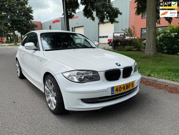 BMW 1-serie 116i Business Line airco navi 125000 km nap beschikbaar voor biedingen