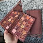Huda beauty naughty nude oogschaduw palette, Ogen, Bruin, Nieuw, Ophalen of Verzenden