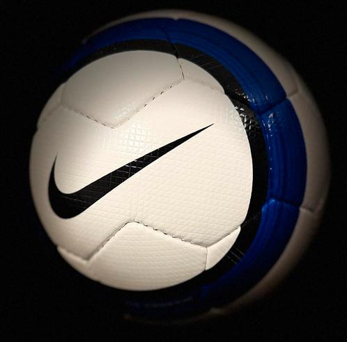 Nike Total T90 Aerow, Sport en Fitness, Voetbal, Nieuw, Bal, Maat L, Ophalen of Verzenden