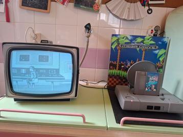 vintage space age Philips TV, werkt nog perfect beschikbaar voor biedingen