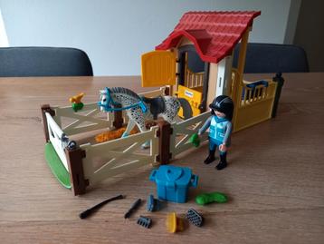 Playmobil Paardenstal met ruiter - 6935 beschikbaar voor biedingen