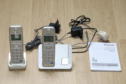 Panasonic KX-TGE212 DECT telefoon met 2 handsets ZGAN, Telecommunicatie, Vaste telefoons | Handsets en Draadloos, Zo goed als nieuw