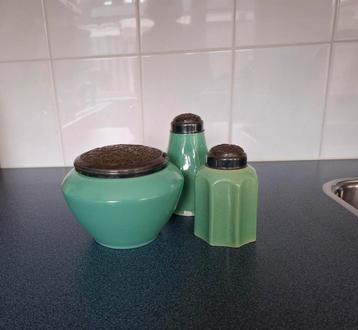 Plateel Art Deco jaren 20-30  beschikbaar voor biedingen