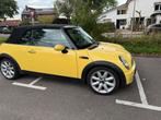 Mini 1.6 16V Cooper Cabrio 2004 Geel, Auto's, Mini, Voorwielaandrijving, Cabriolet, 4 stoelen, Handgeschakeld