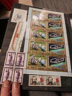 0209 Vellen blokken veldelen motief, veel materiaal deel 2/2, Postzegels en Munten, Ophalen of Verzenden, Buitenland