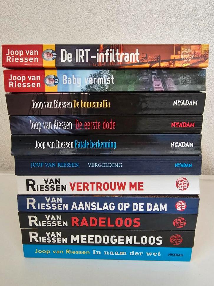 Joop van Riessen - 11 Boeken, Boeken, Overige Boeken, Gelezen, Ophalen of Verzenden
