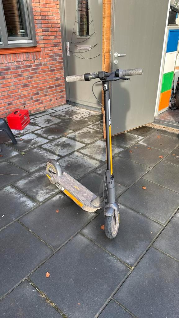 Ninebot Max G30 Elektrische Step, Fietsen en Brommers, Steps, Gebruikt, Elektrische step (E-scooter), Ophalen