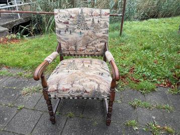Antieke stoel met winterprint beschikbaar voor biedingen