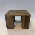 Bijzettafel Gerecycled elmhout van 60x60cm, Vierkant, Nieuw, 55 tot 75 cm, Hout
